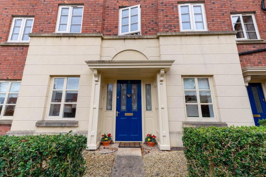 Burlington Place, Shrewsbury. 2 Bedroom, Private Parking, 5 Minutes From Town Kültér fotó